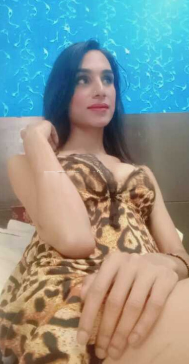 Radhika 44