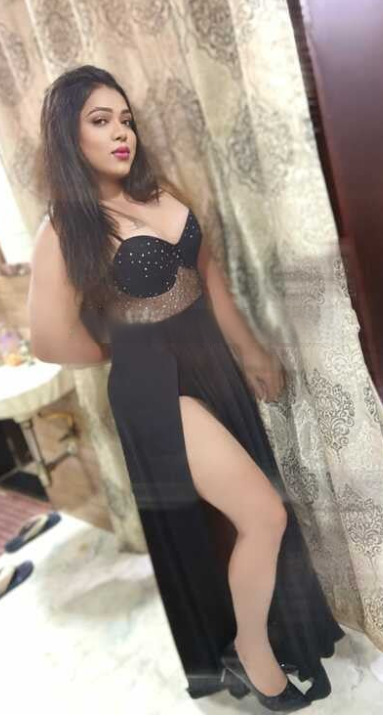 Rashmi 67