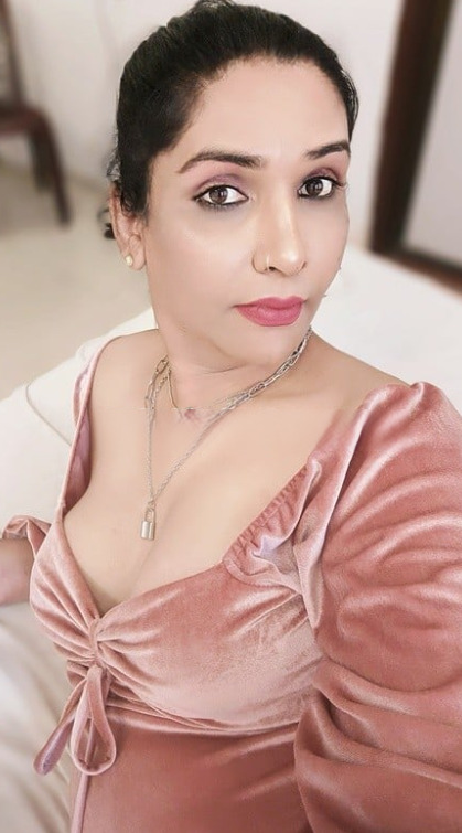 Manisha 25