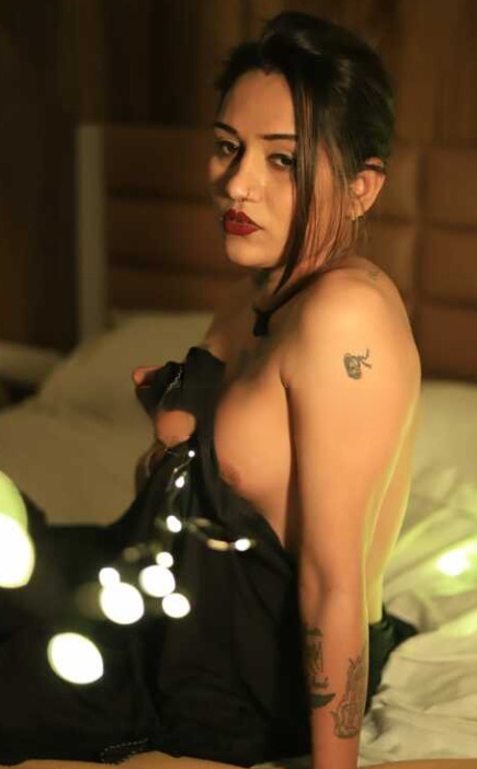 Trisha 104