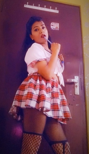 Hottest Ravya 22