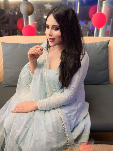 Surbhi 34