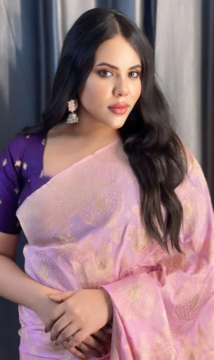 Surbhi 35