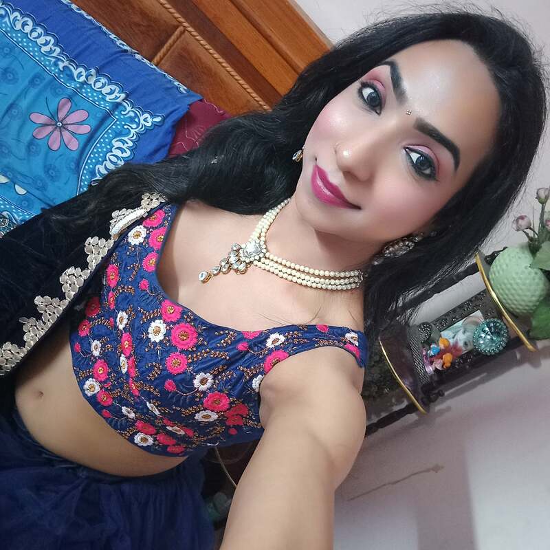 Deeksha Modi 15