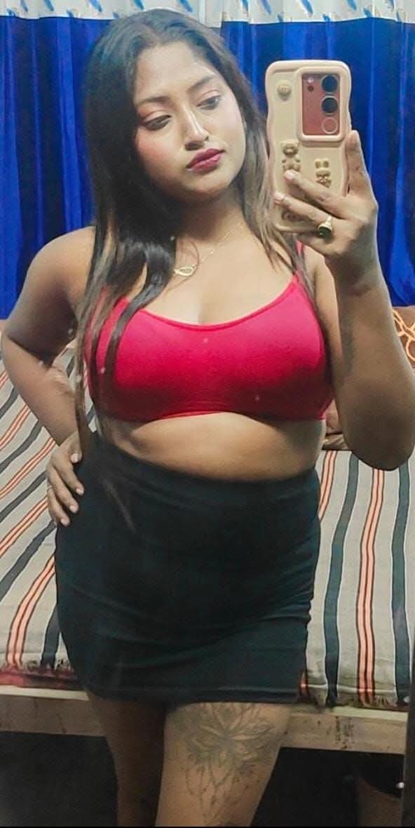 Tina Roy 2