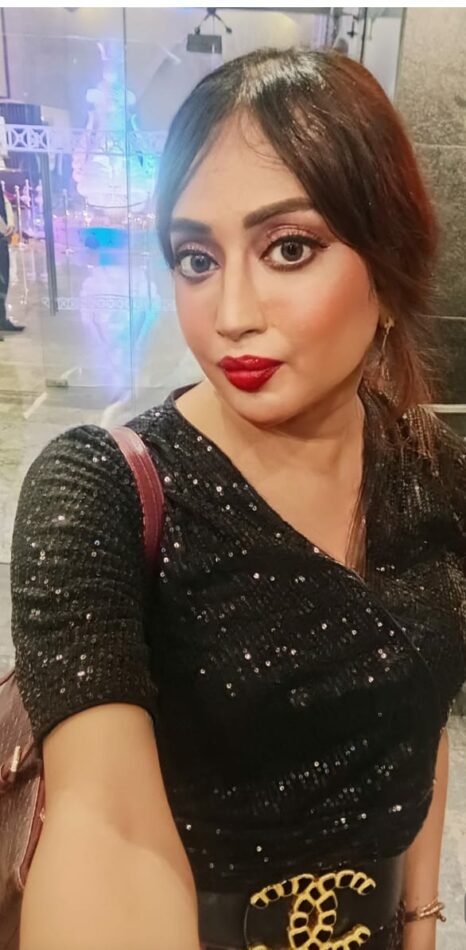 Shemale Sunayna 2
