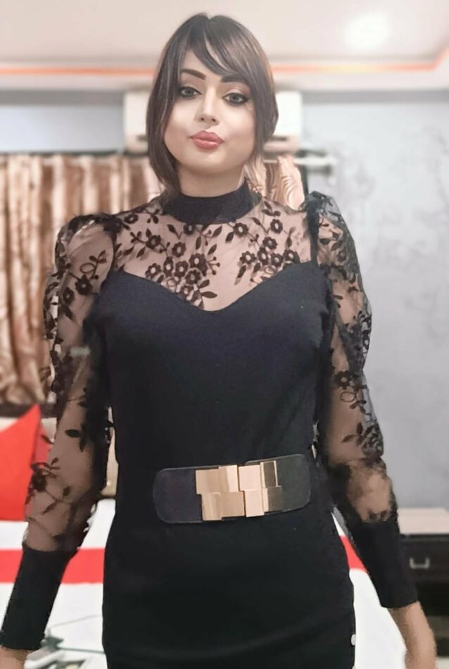 Shemale Sunayna 41