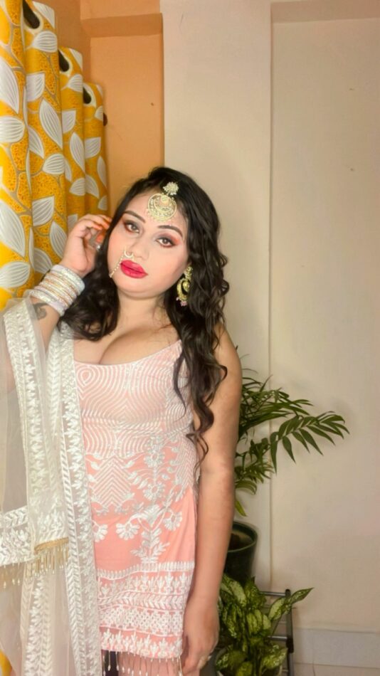 Enna Sharma 4