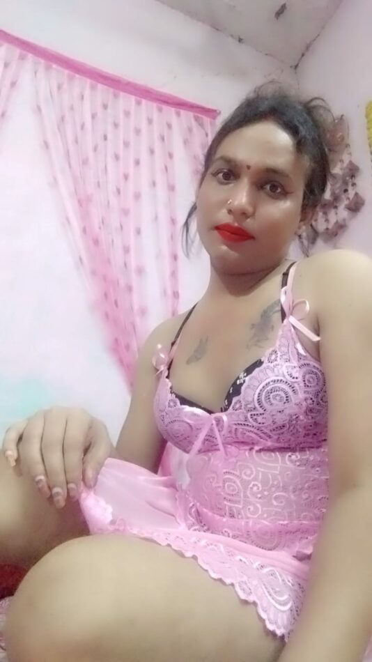 Deepika Roy 8
