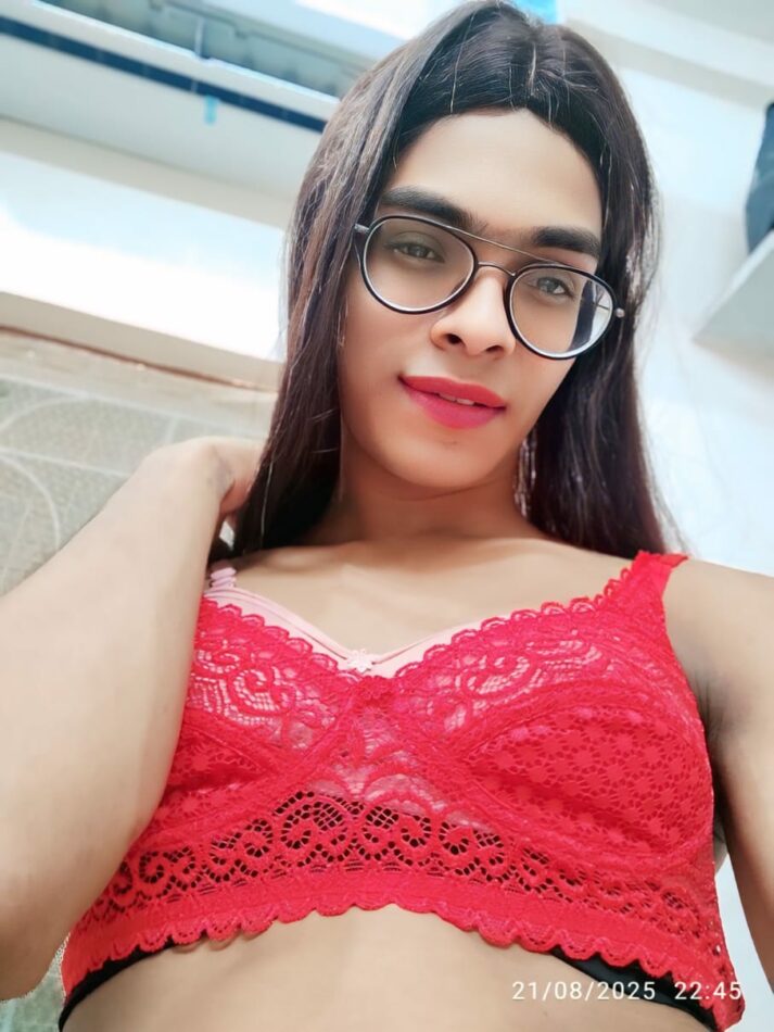 Queen Priya CD 10