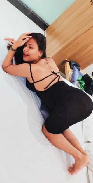 Shilpa 10