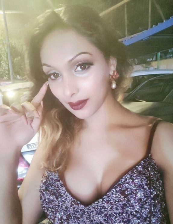 Olivia 17
