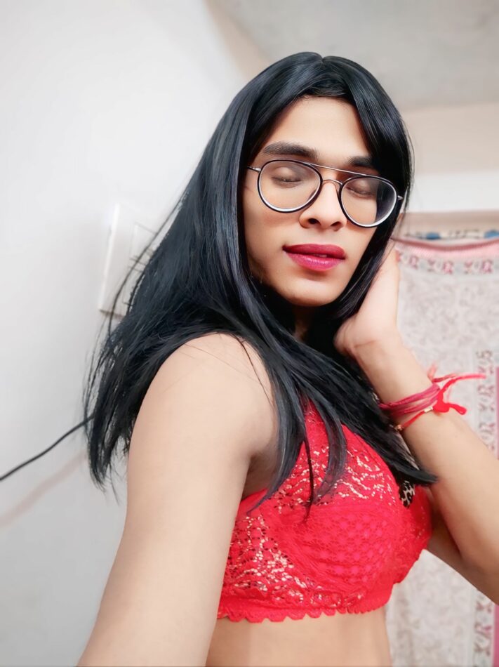 Queen Priya CD 2