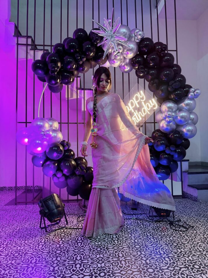 Trisha Tiwari 1