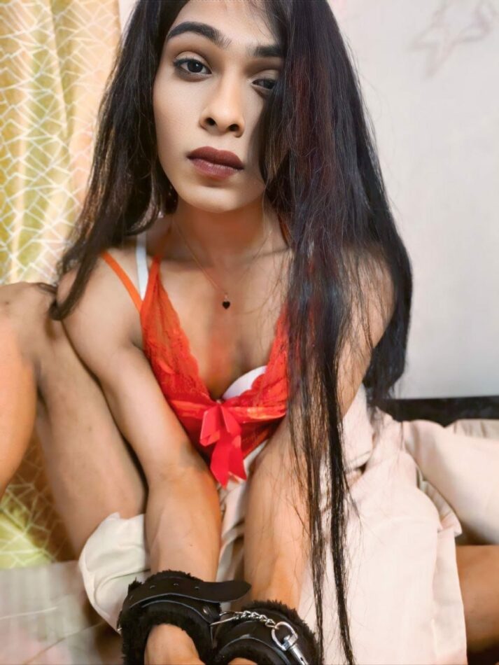 Priya Roy 14