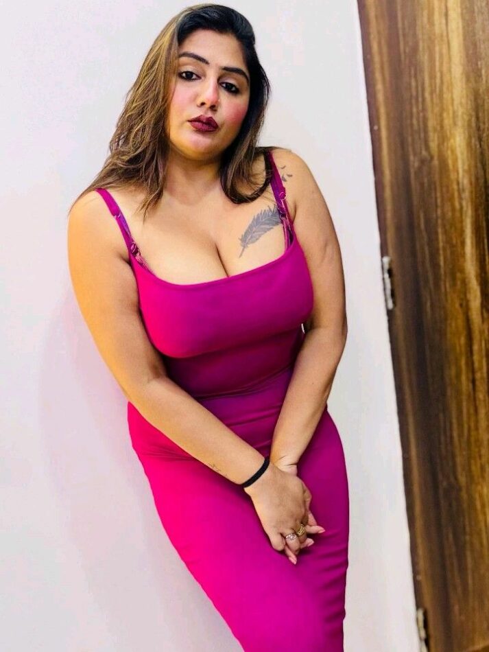 Kanika Thakur 4